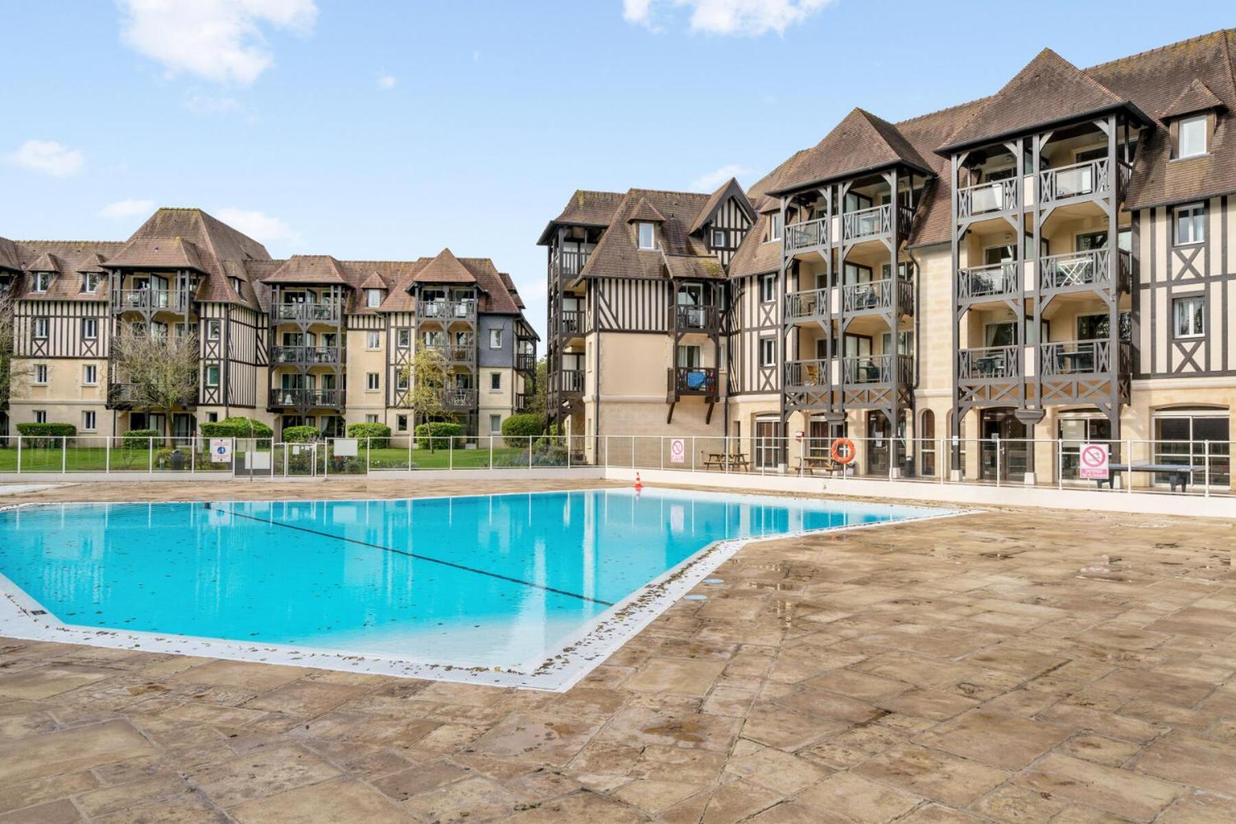 La Residence Du Golf - Maeva Home - Appartement 2 Pieces 4 Personnes - Confort Mae-5444 Deauville Zewnętrze zdjęcie
